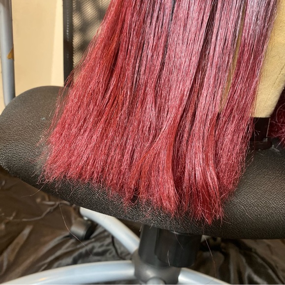 Riah Hair Company Shake n Go Velvet Bob Wig - Picture 3 of 12